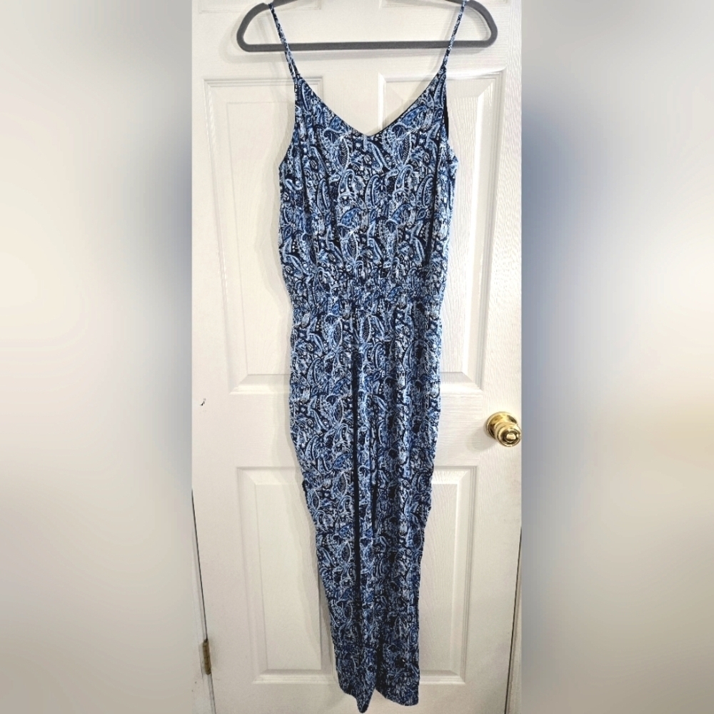 *NWT* White House Black Market Blue/White Paisley Tapered Strappy Jumpsuit, S